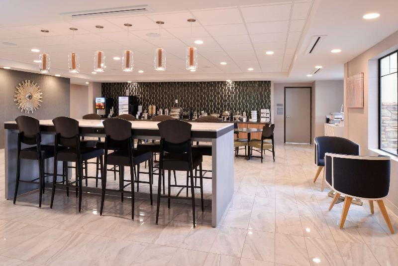 בית מלון כפרי Best Western Plus West Covina Inn