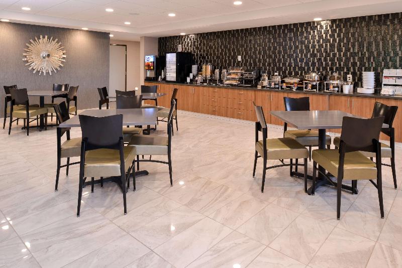 בית מלון כפרי Best Western Plus West Covina Inn