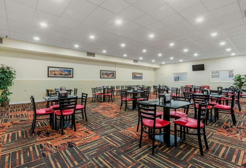 هتل Best Western Red Hills