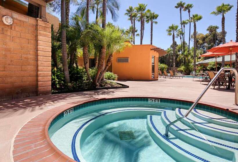 هتل Best Western Seven Seas