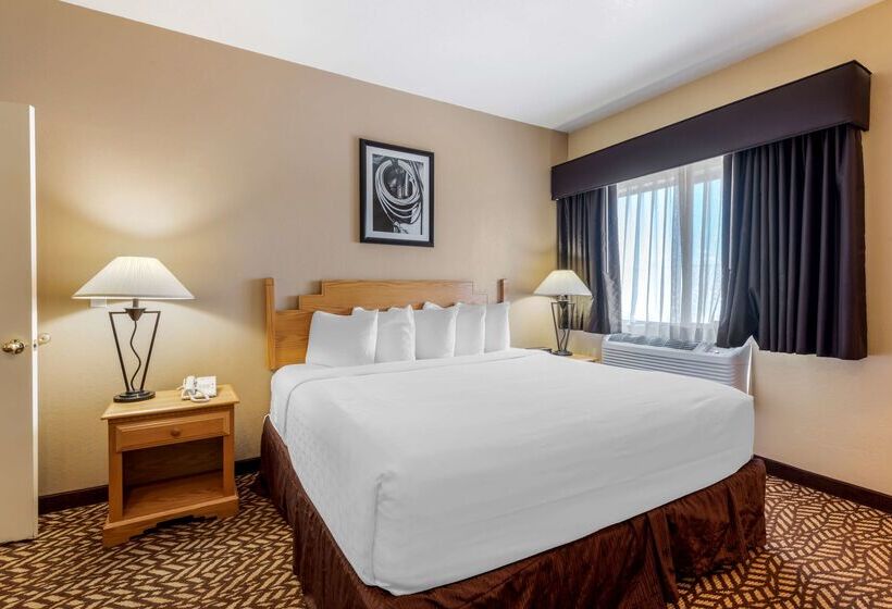 Отель Best Western Turquoise Inn & Suites