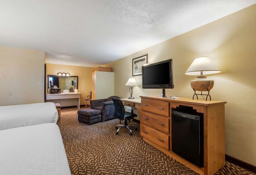 Отель Best Western Turquoise Inn & Suites