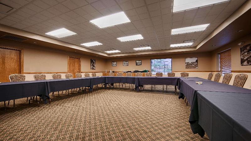 هتل Best Western University Inn