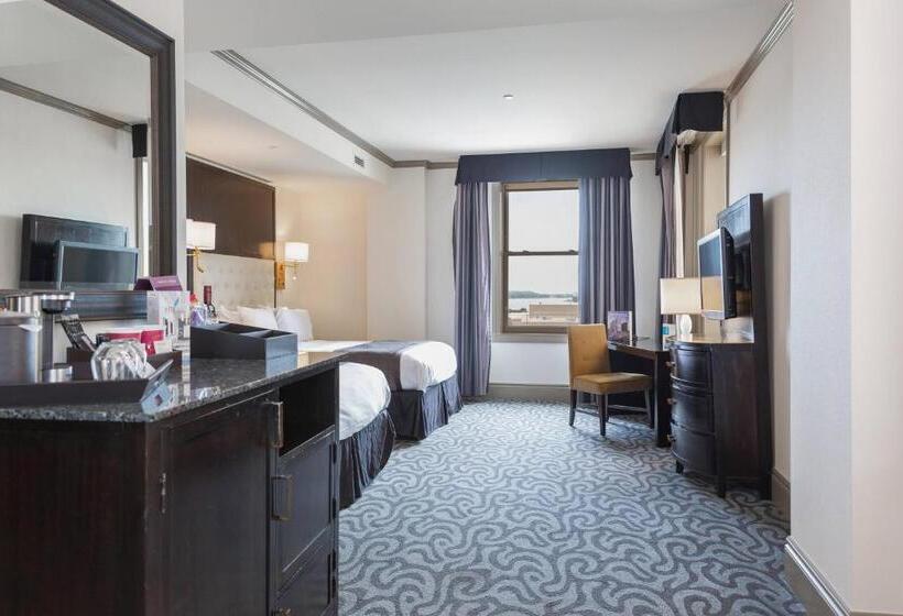 هتل Blackhawk, Autograph Collection