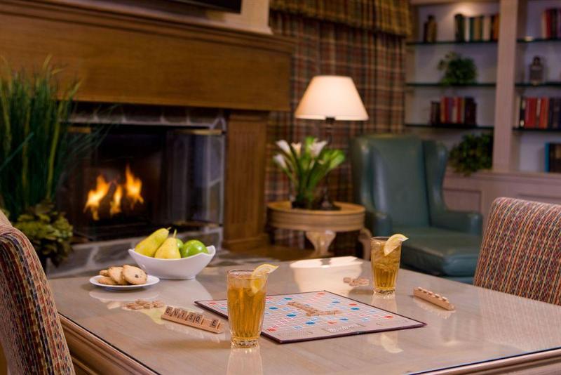 בית מלון כפרי Blue Lantern Inn, A Four Sisters Inn