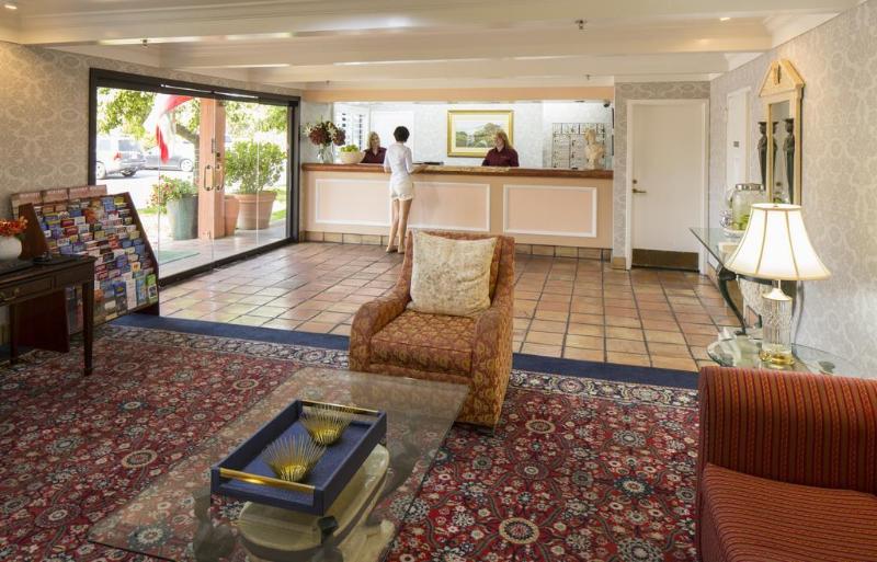 فندق Campbell Inn