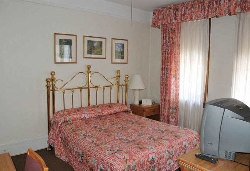 Hotel Inn At Lincoln Park