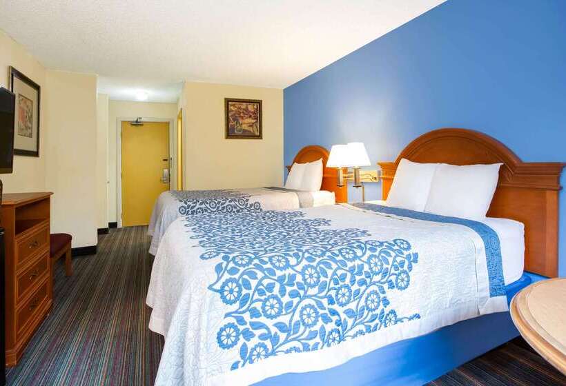 فندق Days Inn By Wyndham Runnemede Philadelphia Area