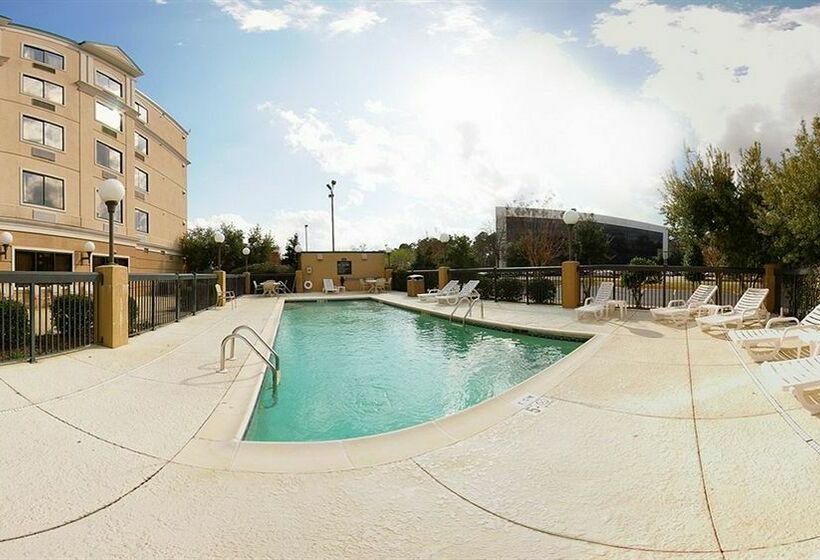 בית מלון כפרי Regency Inn Naperville