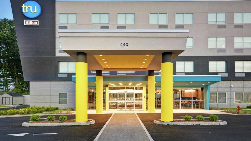 هتل Days Inn Springfield Chicopee