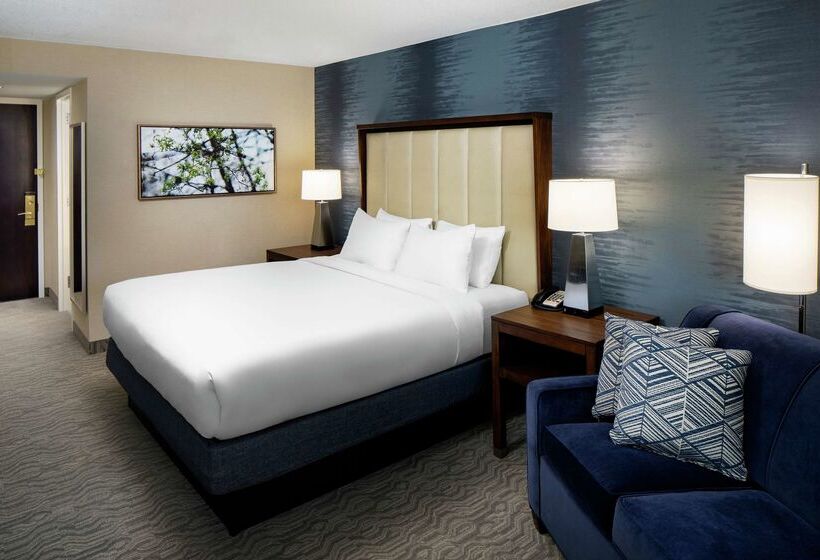 فندق Doubletree By Hilton Nashua