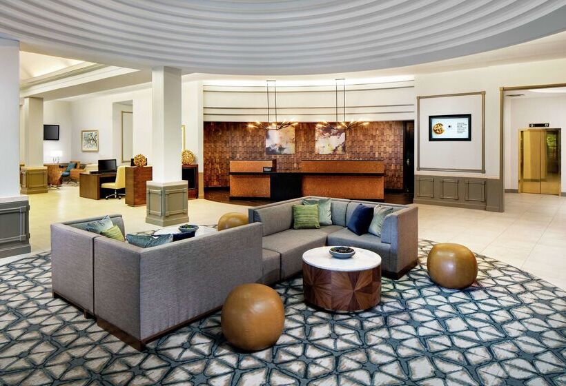 فندق Doubletree By Hilton Nashua