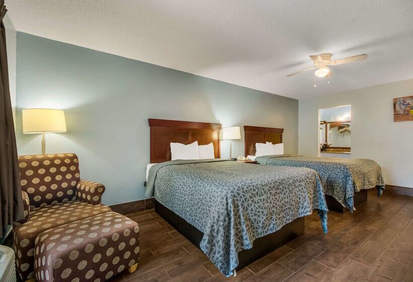 هتل Econo Lodge Inn & Suites Fulton  Rockport