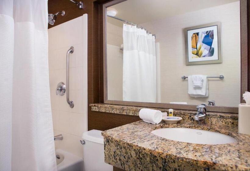 فندق Fairfield Inn Sacramento Cal Expo