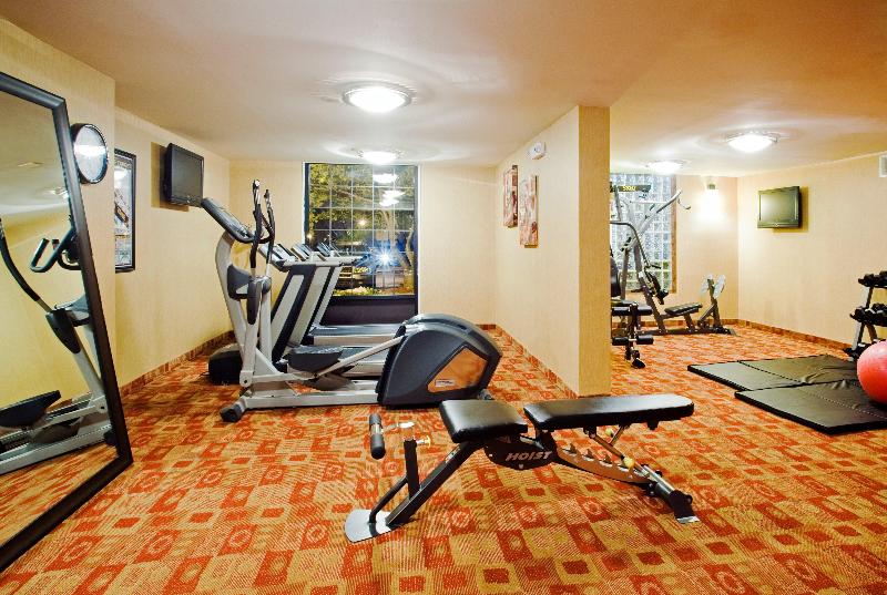 בית מלון כפרי Holiday Inn Express Winston Salem Medical Ctr Area