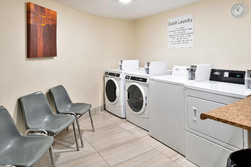 בית מלון כפרי Holiday Inn Express Winston Salem Medical Ctr Area