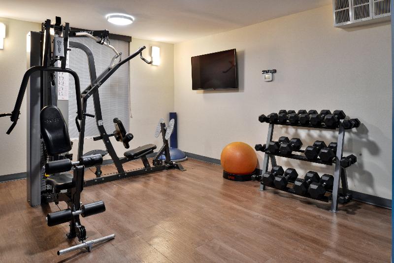 בית מלון כפרי Holiday Inn Express Winston Salem Medical Ctr Area