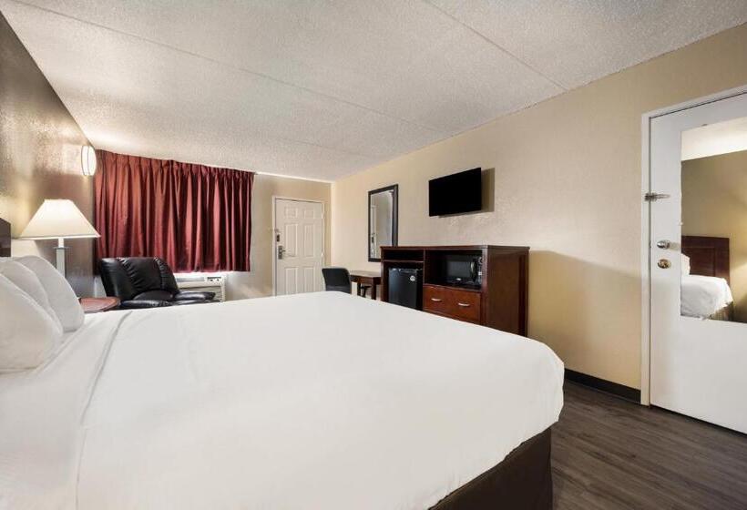 هتل Knights Inn College Station