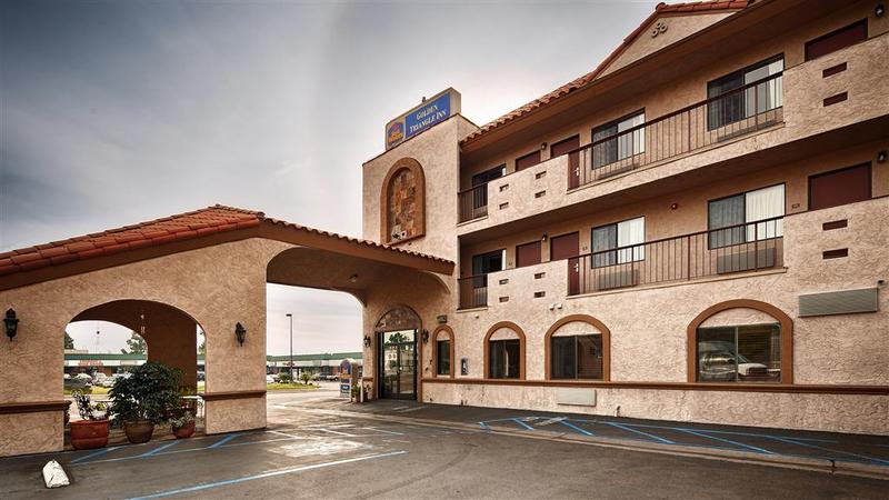 هتل Pleasant Inn
