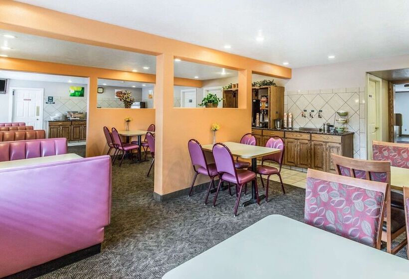 هتل Quality Inn Cedar City   University Area