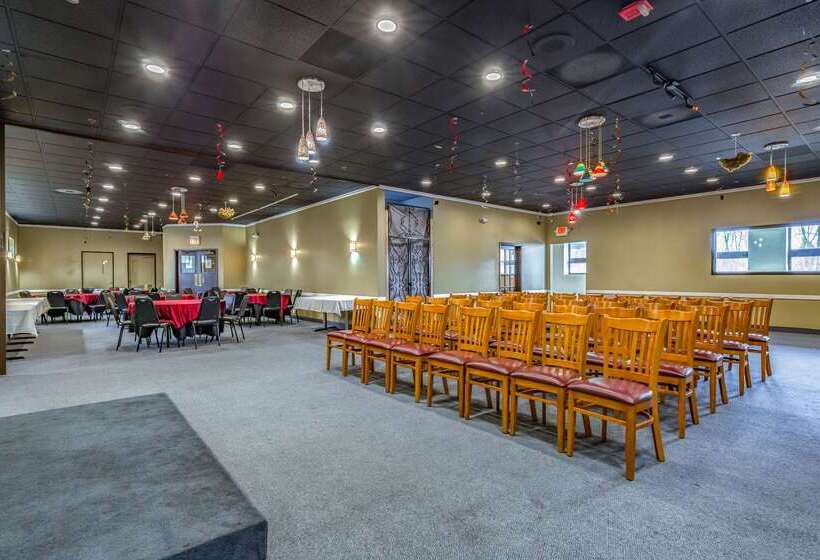 فندق Quality Inn Schenectady  Albany