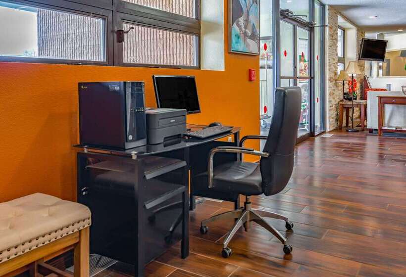 فندق Quality Inn Schenectady  Albany