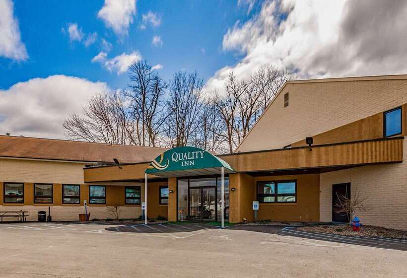 فندق Quality Inn Schenectady  Albany