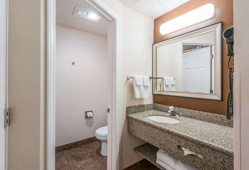 فندق Quality Inn & Suites Downtown Walla Walla