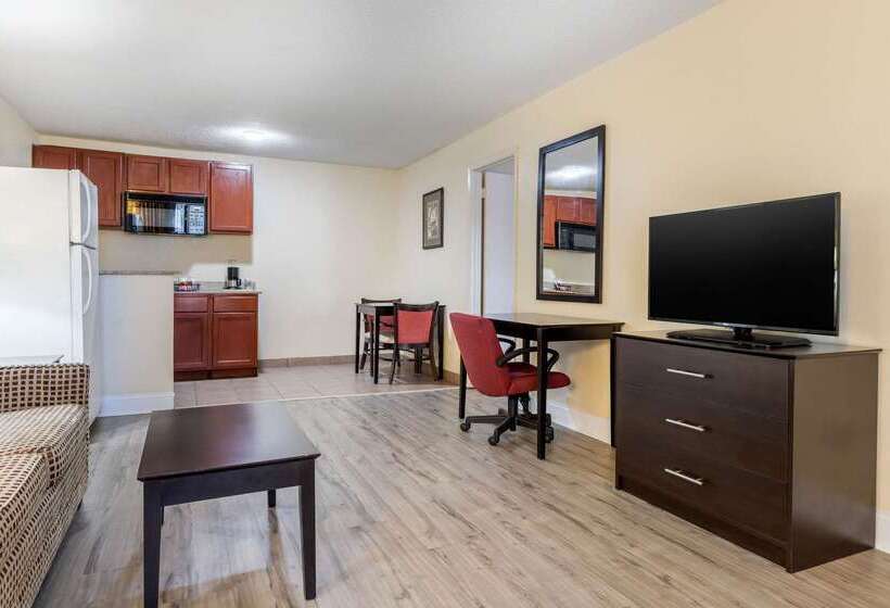 בית מלון כפרי Quality Inn & Suites