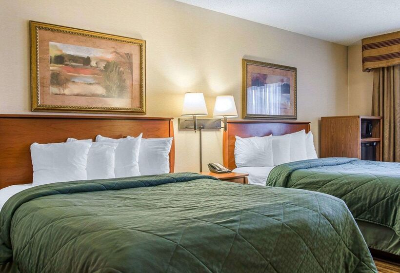 בית מלון כפרי Quality Inn & Suites