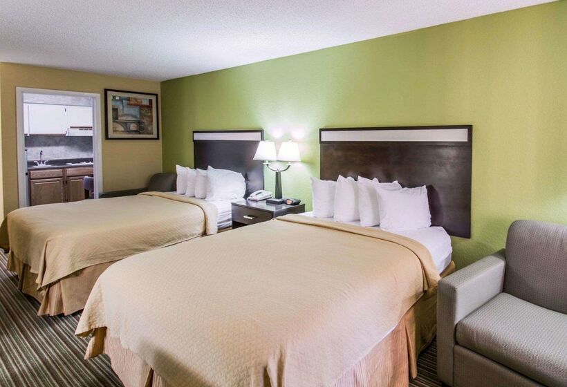 בית מלון כפרי Quality Inn Gainesville Near University