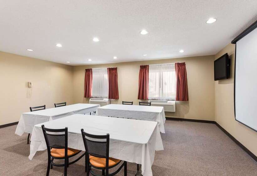호텔 Quality Inn