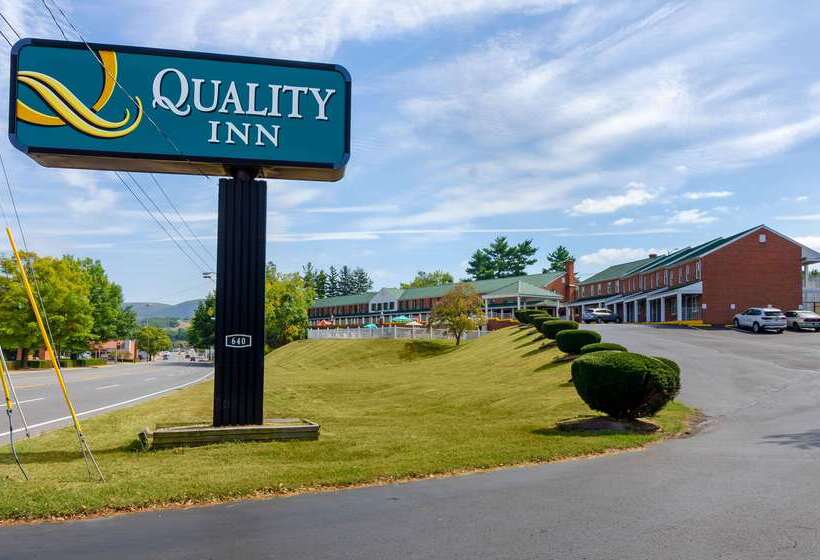 בית מלון כפרי Quality Inn Waynesboro   Skyline Drive