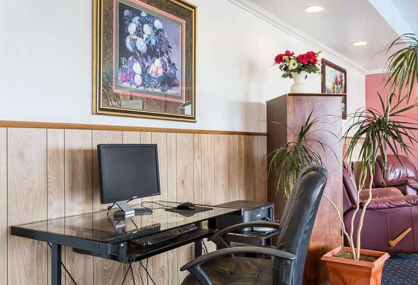 هتل Rodeway Inn Roswell West