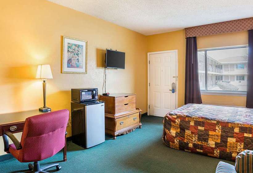 هتل Rodeway Inn Roswell West