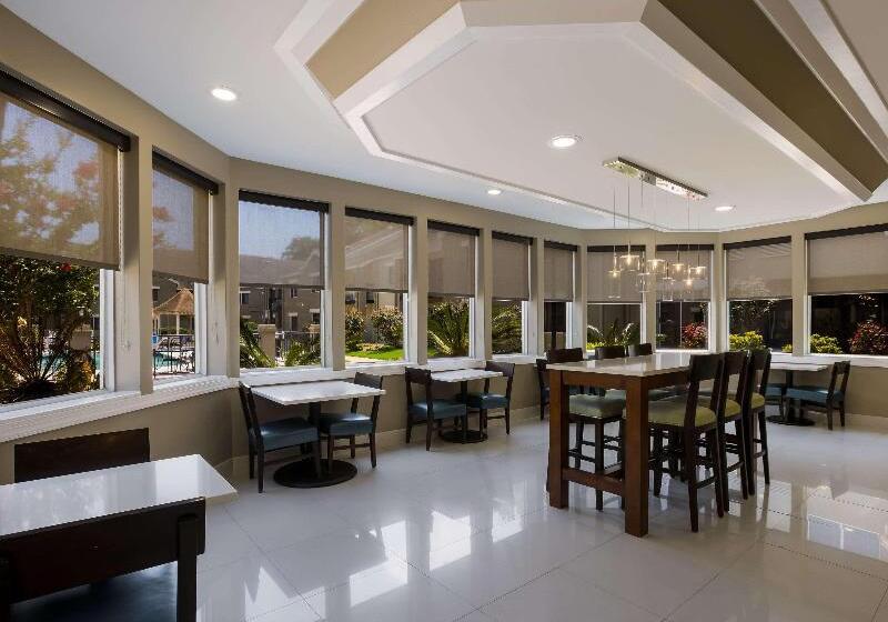 هتل Sleep Inn Savannah Midtown