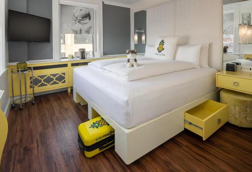 Staypineapple, A Delightful Hotel, South End