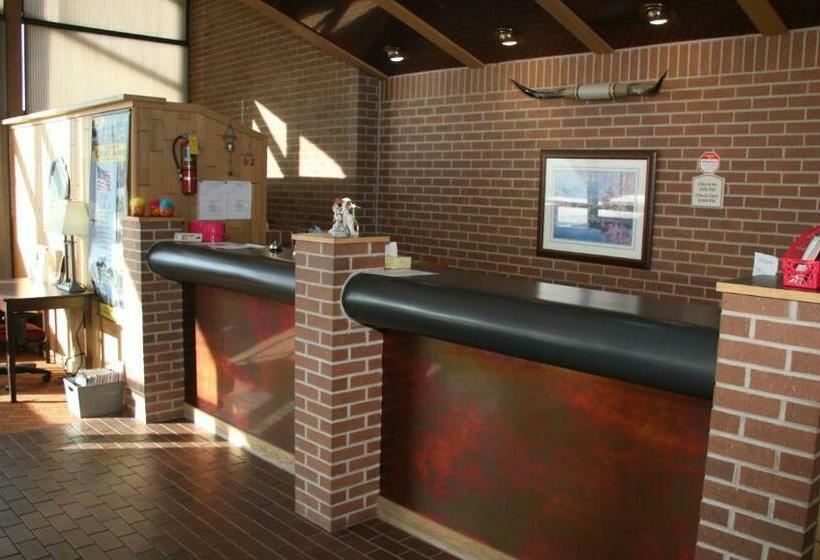 فندق Townsman Inn Larned