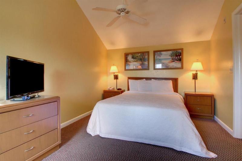 ホテル Waterside Suites & Marina