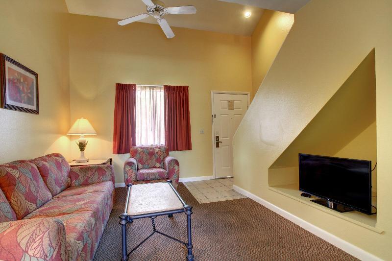 ホテル Waterside Suites & Marina