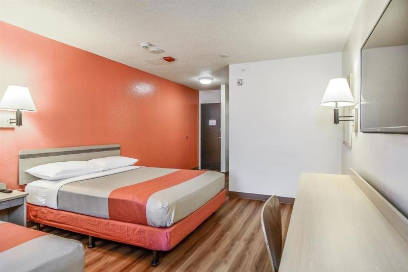 Motel 6framingham, Ma  Boston West
