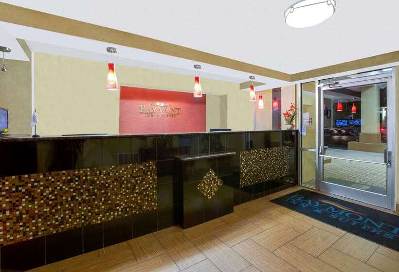 هتل Baymont By Wyndham Charlotteairport Coliseum