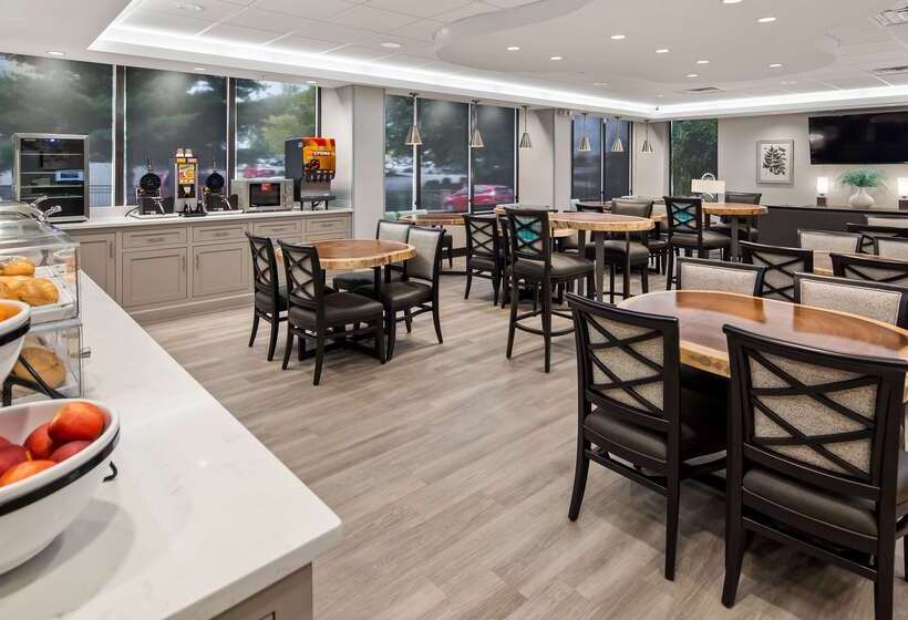 호텔 Best Western Plus Greenville I385 Inn & Suites