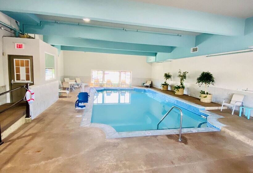 هتل Best Western Plus Landmark Inn