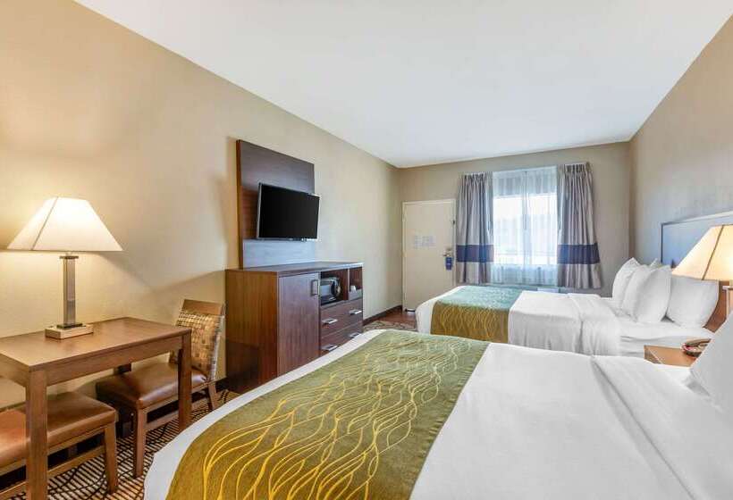 בית מלון כפרי Comfort Inn & Suites Orange County John Wayne Airport