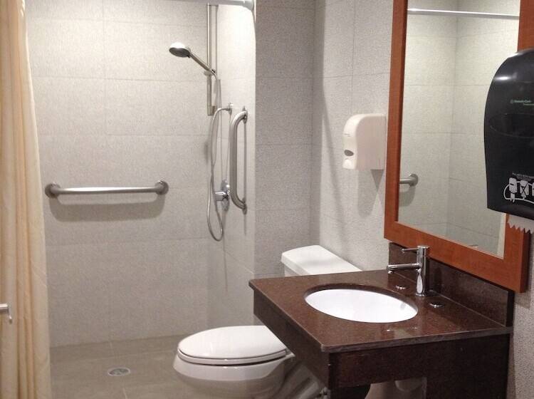 فندق Comfort Inn Rutland   Killington