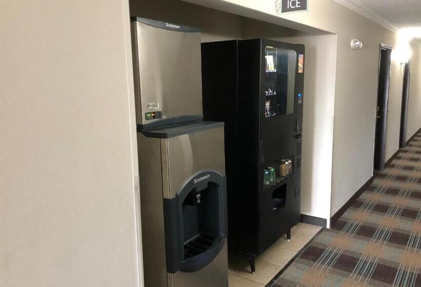 هتل Countryside Inn & Suites Omaha East Council Bluffs Ia