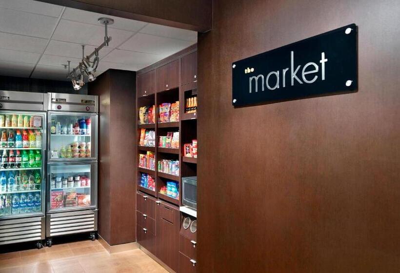 هتل Courtyard By Marriott Atlanta Airport South/sullivan Road