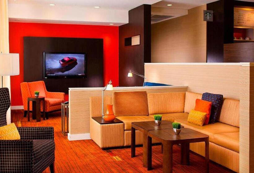 فندق Courtyard Melbourne West