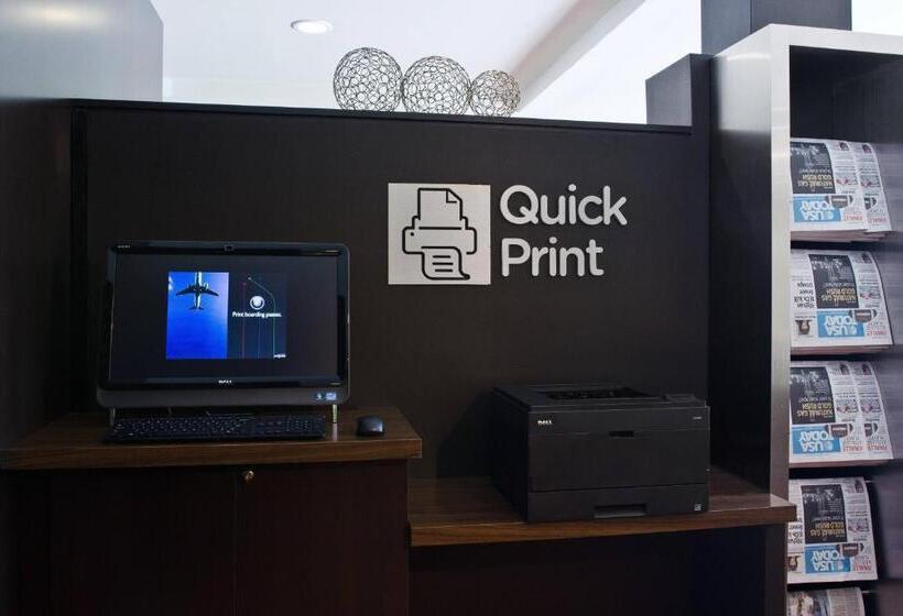 هتل Courtyard By Marriott Huntsville University Drive